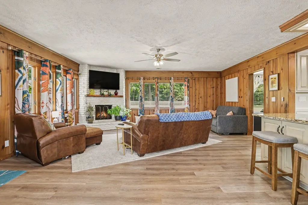 11628 S Lake Chapin Road Berrien Township MI 49103