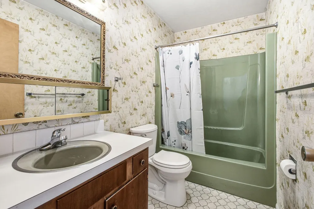 8718 Kephart Lane Oronoko Charter Township MI 49103
