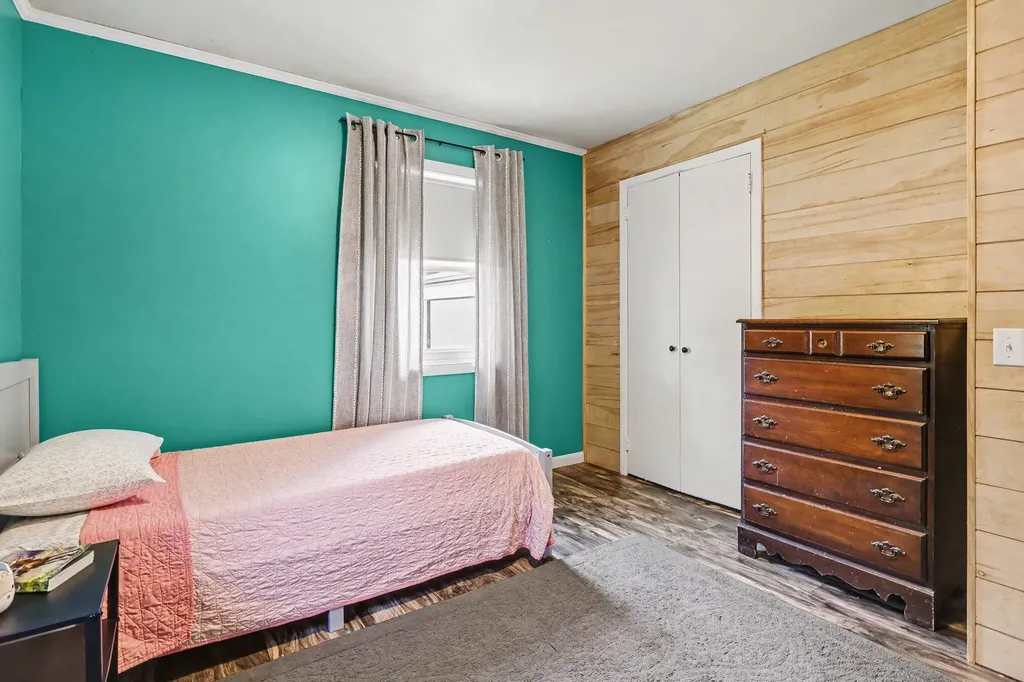 4226 John Goff Road Watervliet Township MI 49098