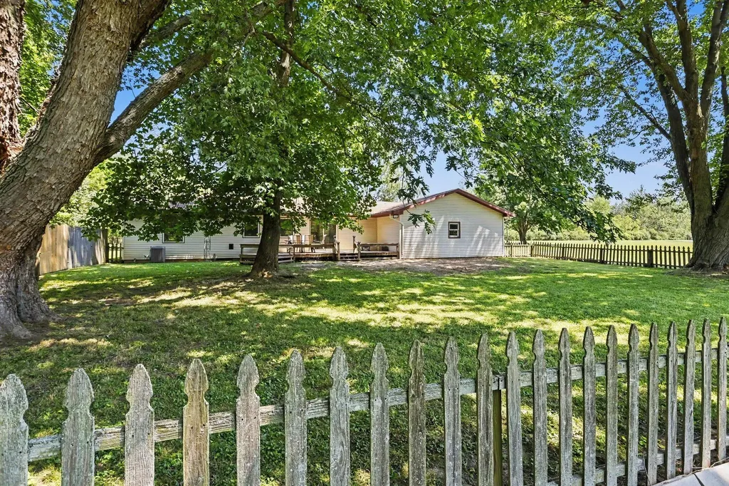 4226 John Goff Road Watervliet Township MI 49098