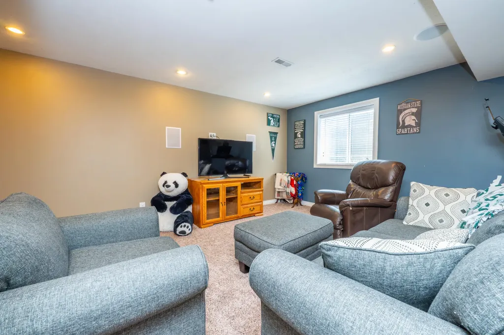 5891 Racine Drive Lincoln Charter Township MI 49127
