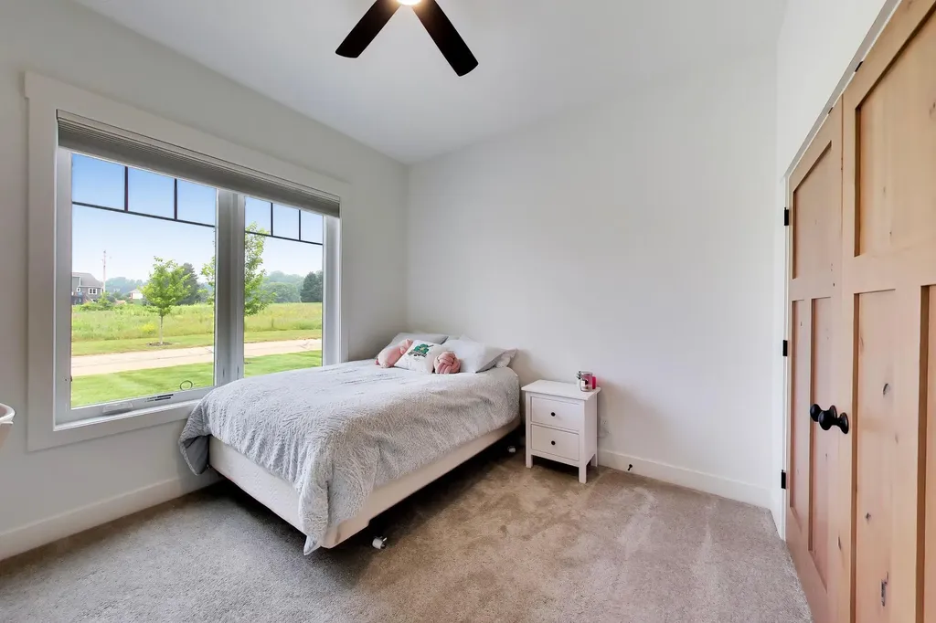 10333 S Noellyn Drive Oronoko Charter Township MI 49103