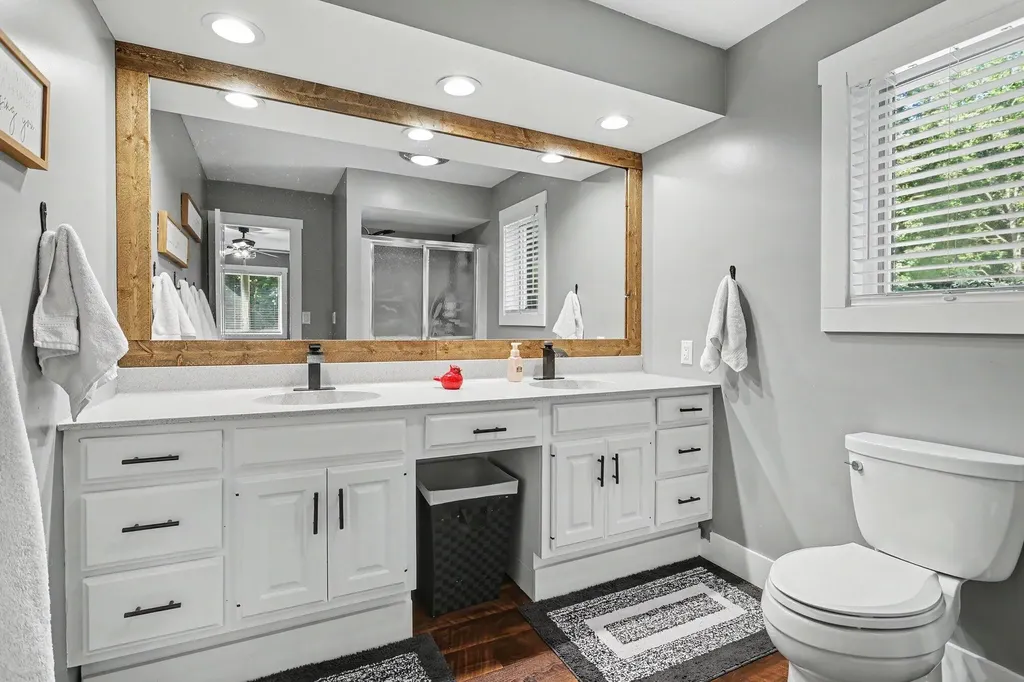 1555 Cardinal Drive Lincoln Charter Township MI 49085