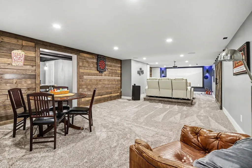 1555 Cardinal Drive Lincoln Charter Township MI 49085