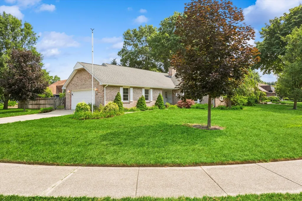1461 Silverbrook Lane Lincoln Charter Township MI 49085