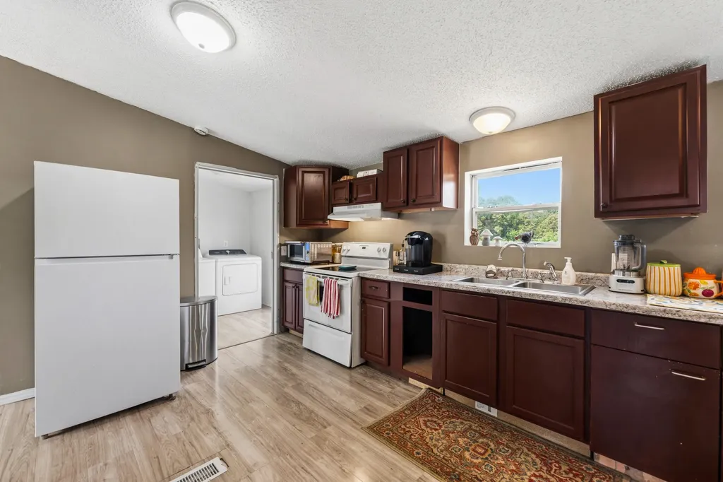 1092 61st Street Casco Township MI 49450