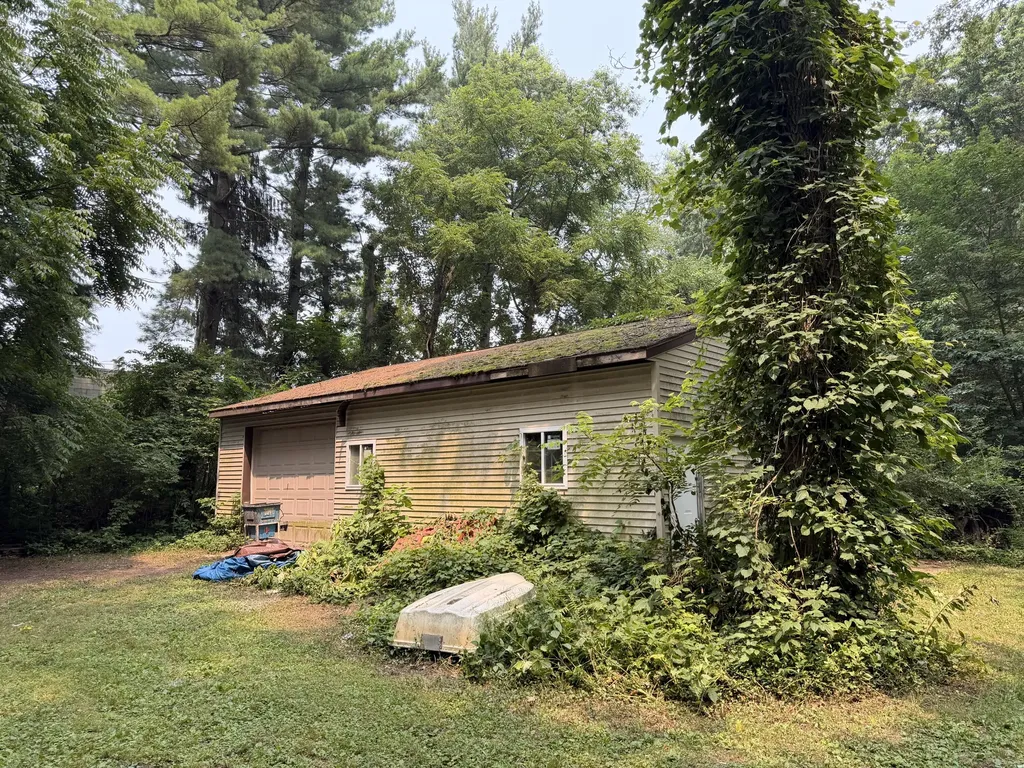 1986 S 11th Street Niles Township MI 49120