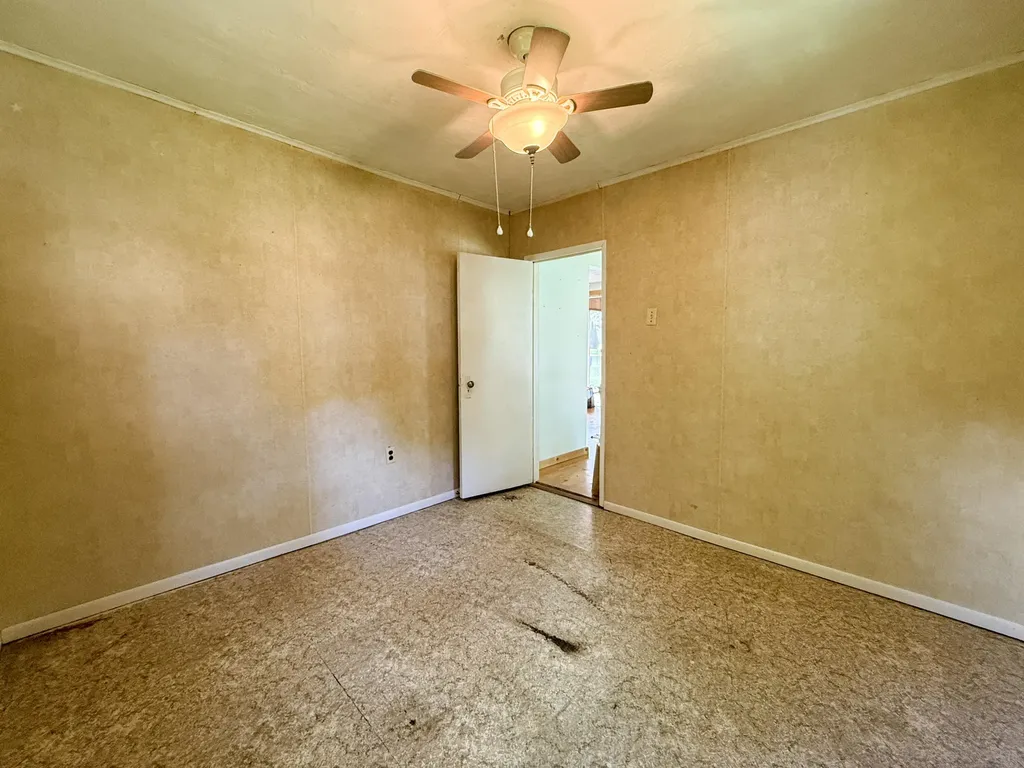 52411 Lakeview Drive Wayne Township MI 49047
