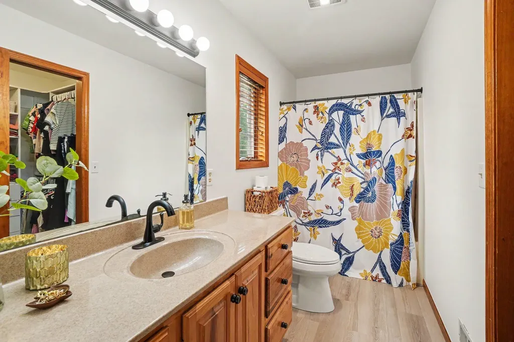 68340 Riverview Drive Geneva Township MI 49090