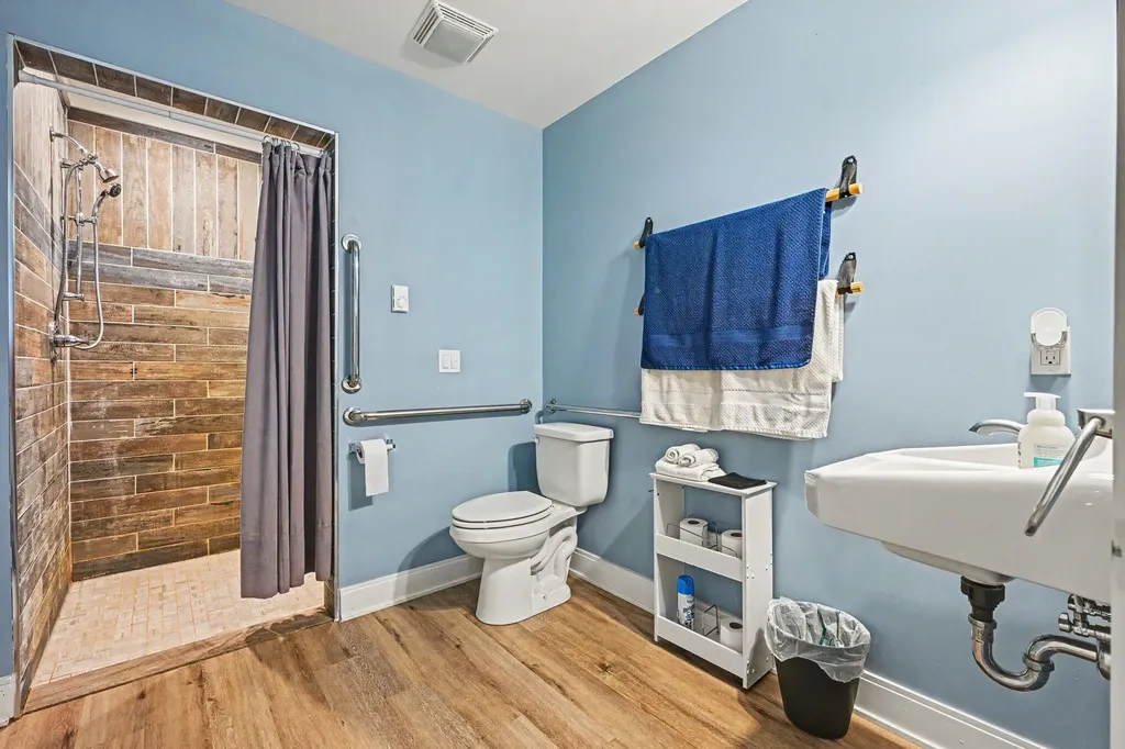 57440 Michigan 40 Newberg Township MI 49067