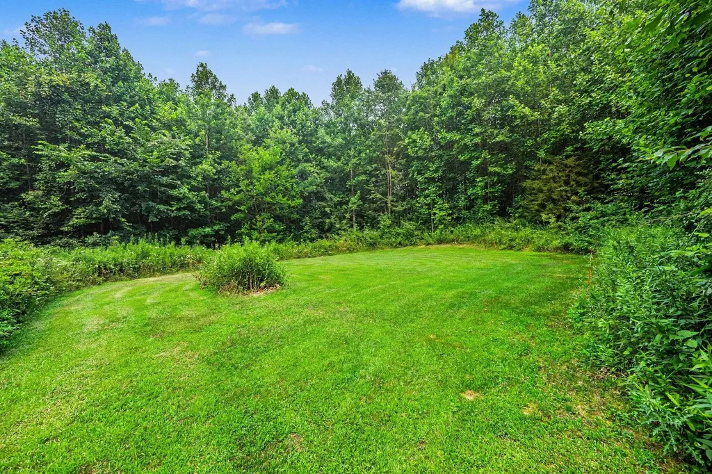 57440 Michigan 40 Newberg Township MI 49067