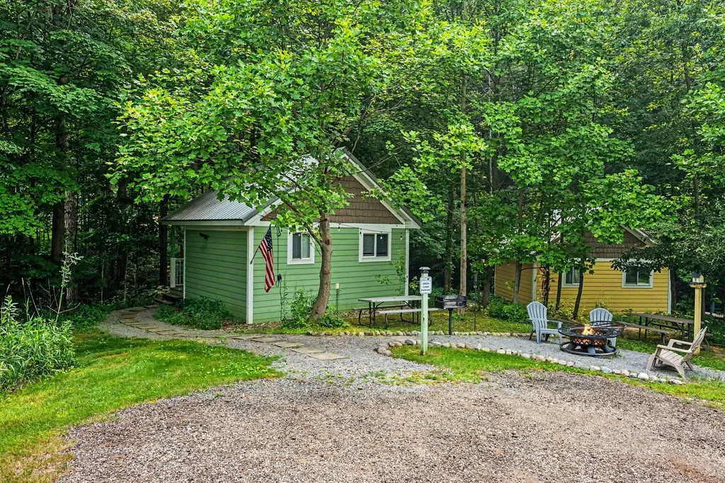 57440 Michigan 40 Newberg Township MI 49067