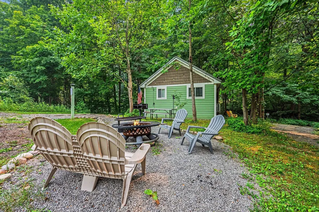 57440 Michigan 40 Newberg Township MI 49067
