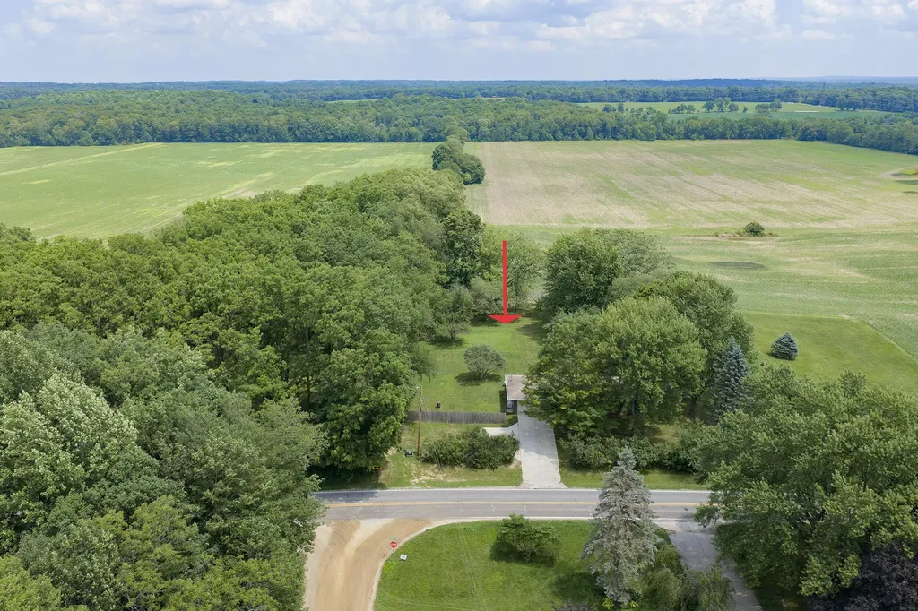 68555 Union Road Porter Township MI 49130