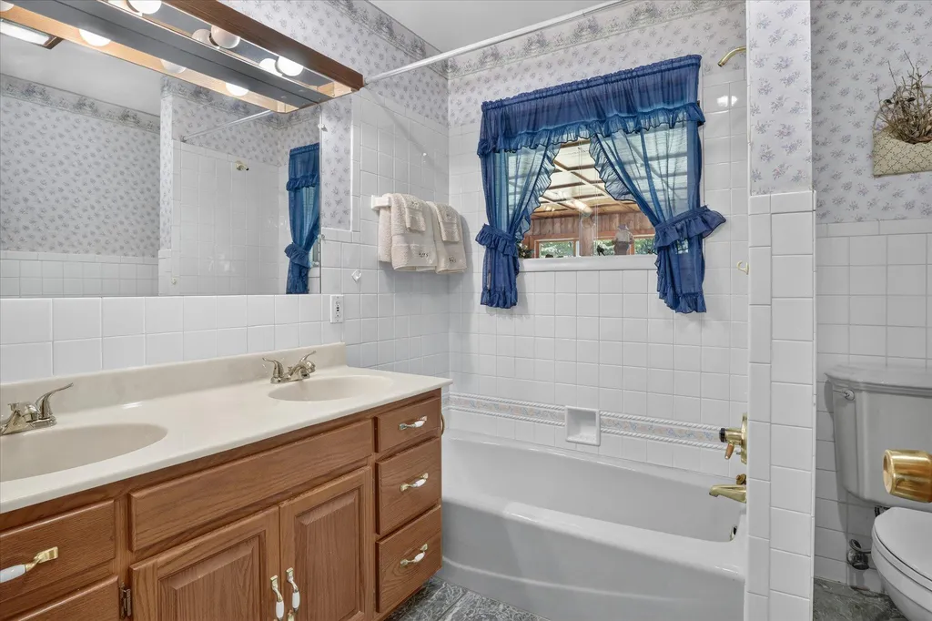 26384 Sweetbriar Street Ontwa Township MI 49112