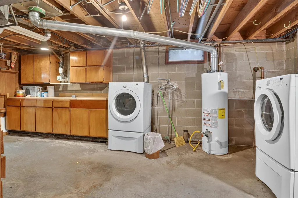 26384 Sweetbriar Street Ontwa Township MI 49112