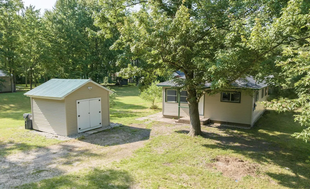 46860 Sycamore Drive Arlington Township MI 49013