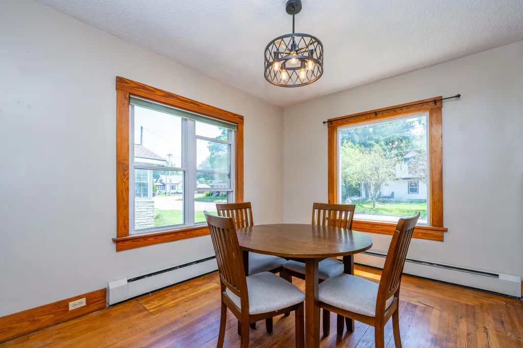 135 W St Joseph Street Coloma City MI 49038