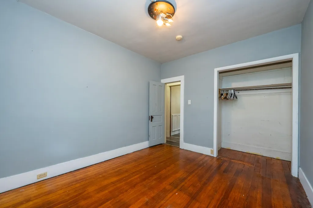 135 W St Joseph Street Coloma City MI 49038
