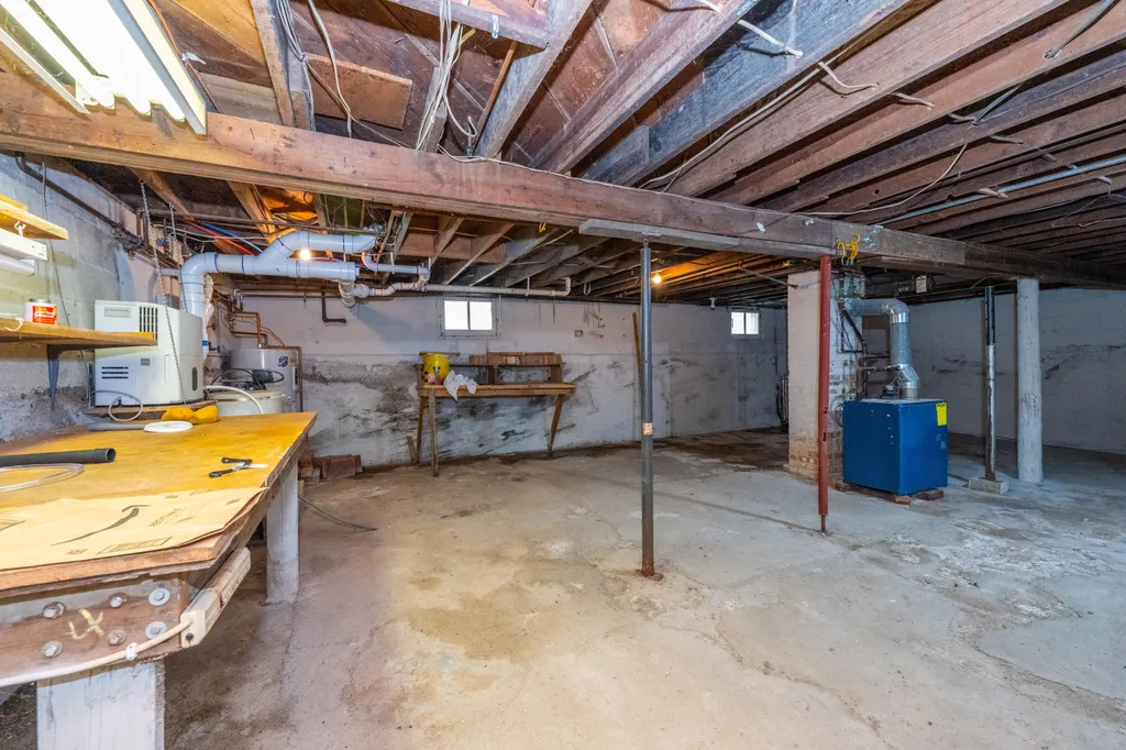 135 W St Joseph Street Coloma City MI 49038
