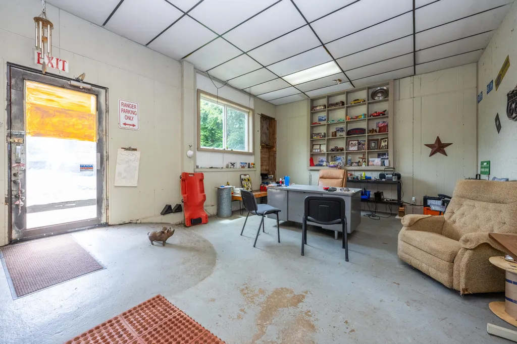 135 W St Joseph Street Coloma City MI 49038