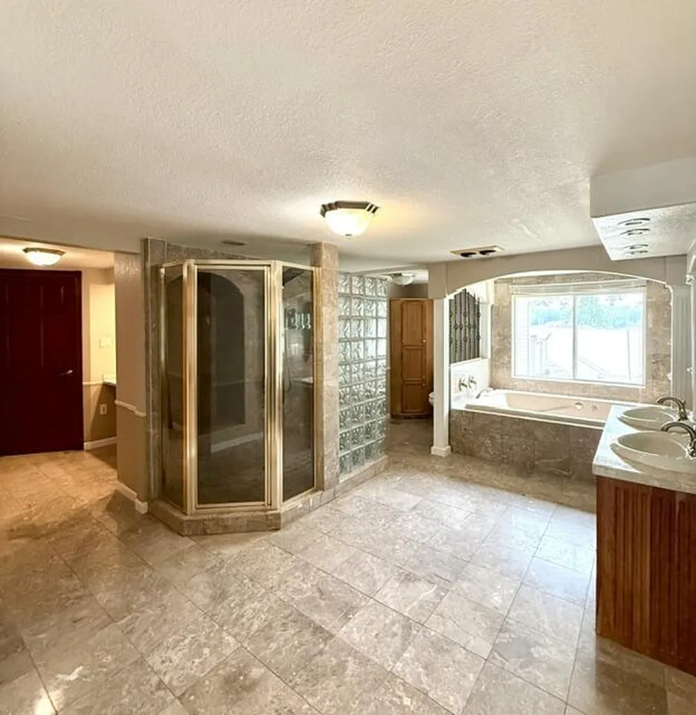 68404 Dailey Road Ontwa Township MI 49112