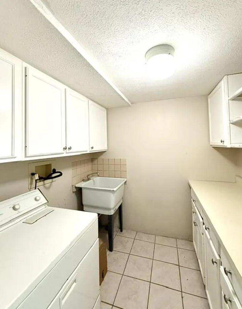 68404 Dailey Road Ontwa Township MI 49112
