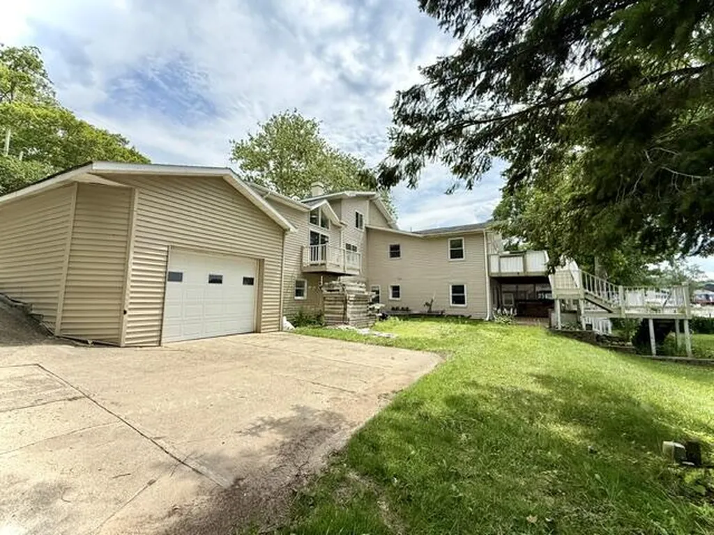 68404 Dailey Road Ontwa Township MI 49112