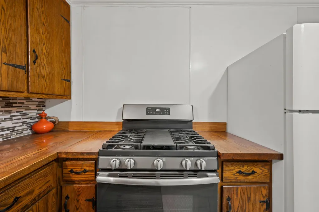 4128 Ponchartrain Trail Michiana Village MI 49117