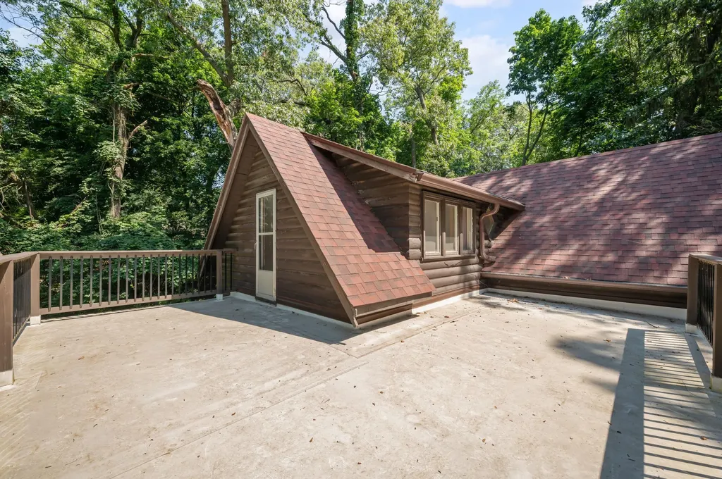 4128 Ponchartrain Trail Michiana Village MI 49117