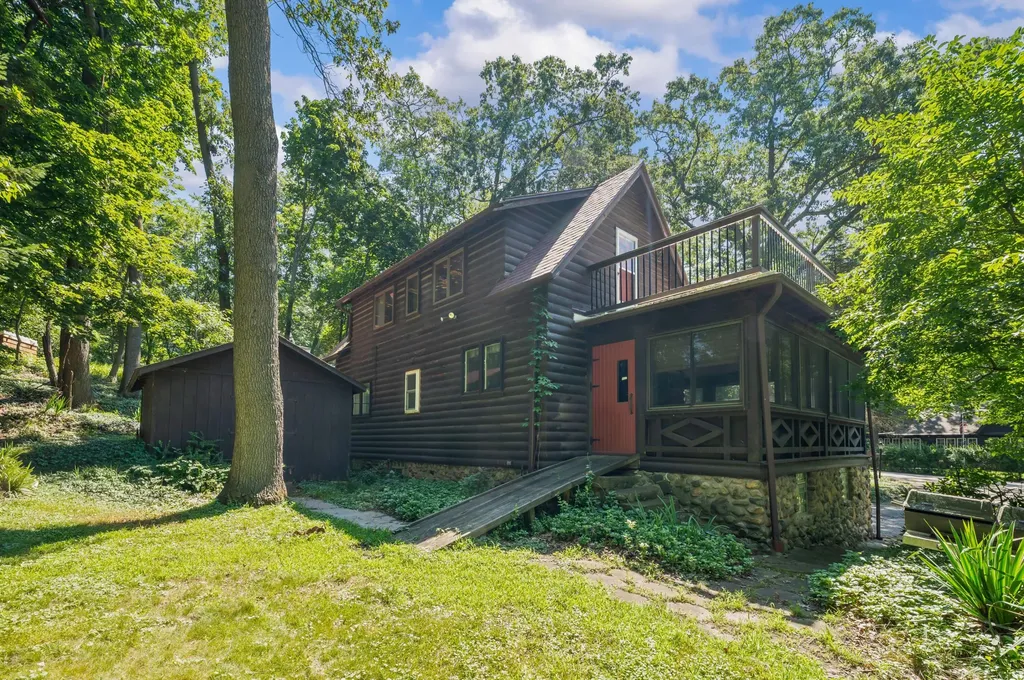 4128 Ponchartrain Trail Michiana Village MI 49117
