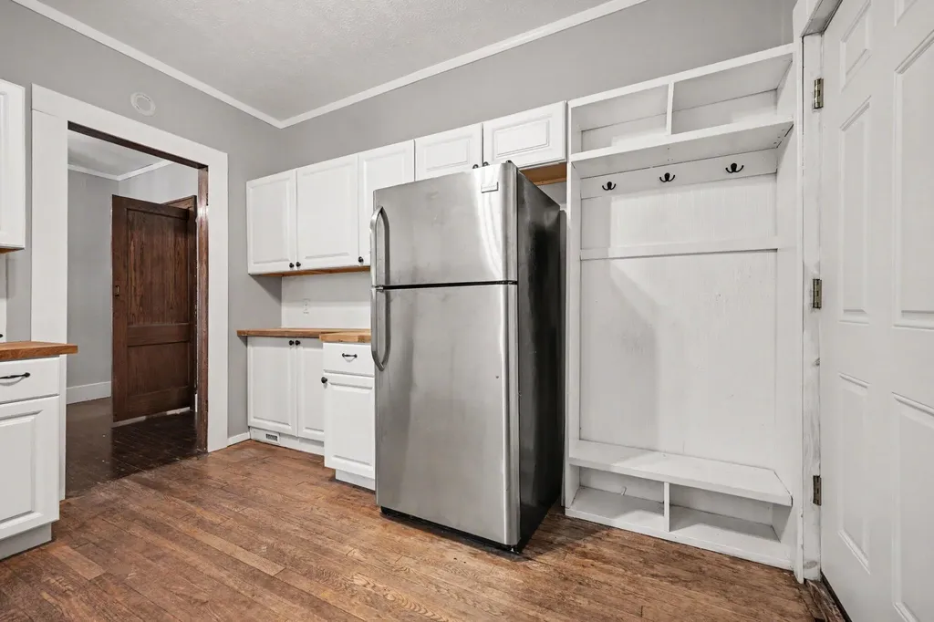 326 Dean Street NE Grand Rapids City MI 49505