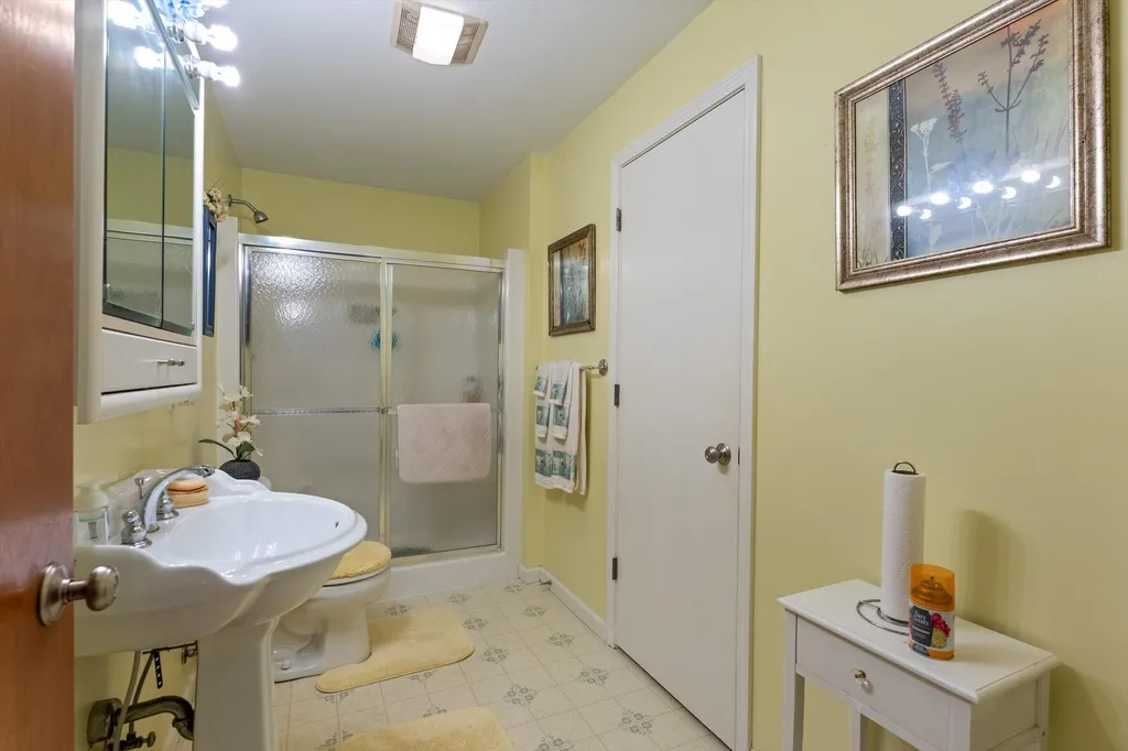 17883 Paradise Lake Calvin Township MI 49095
