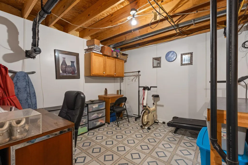 17883 Paradise Lake Calvin Township MI 49095