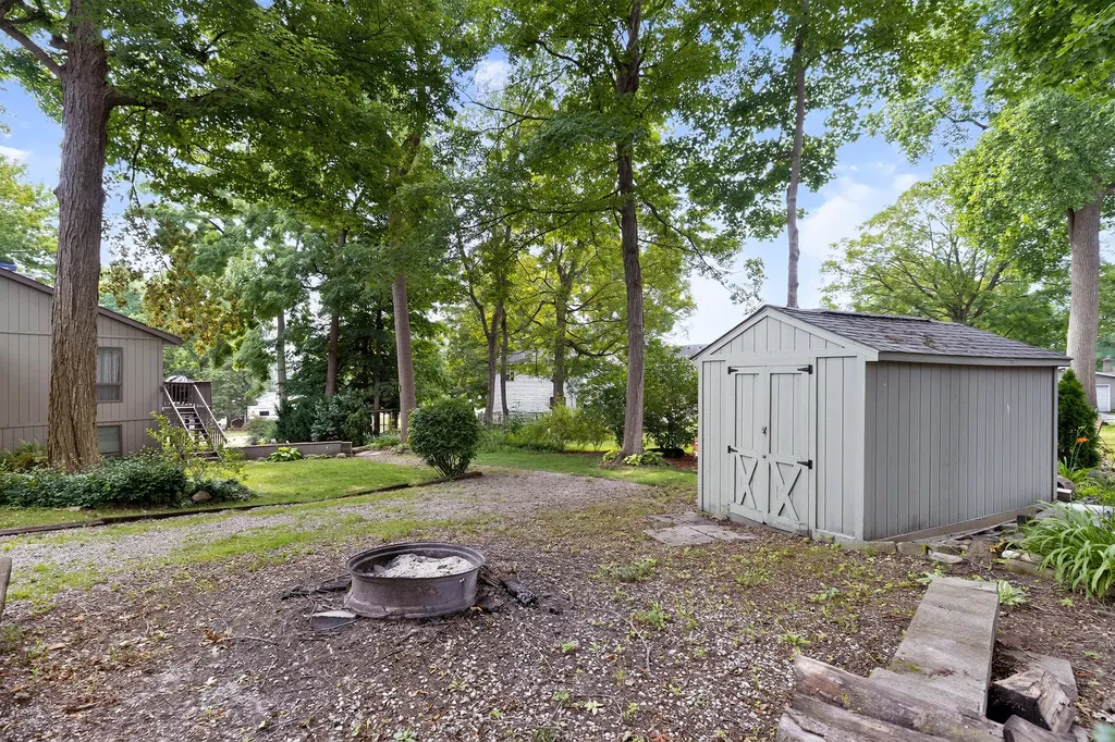 22403 Maple Row Street Lagrange Township MI 49031