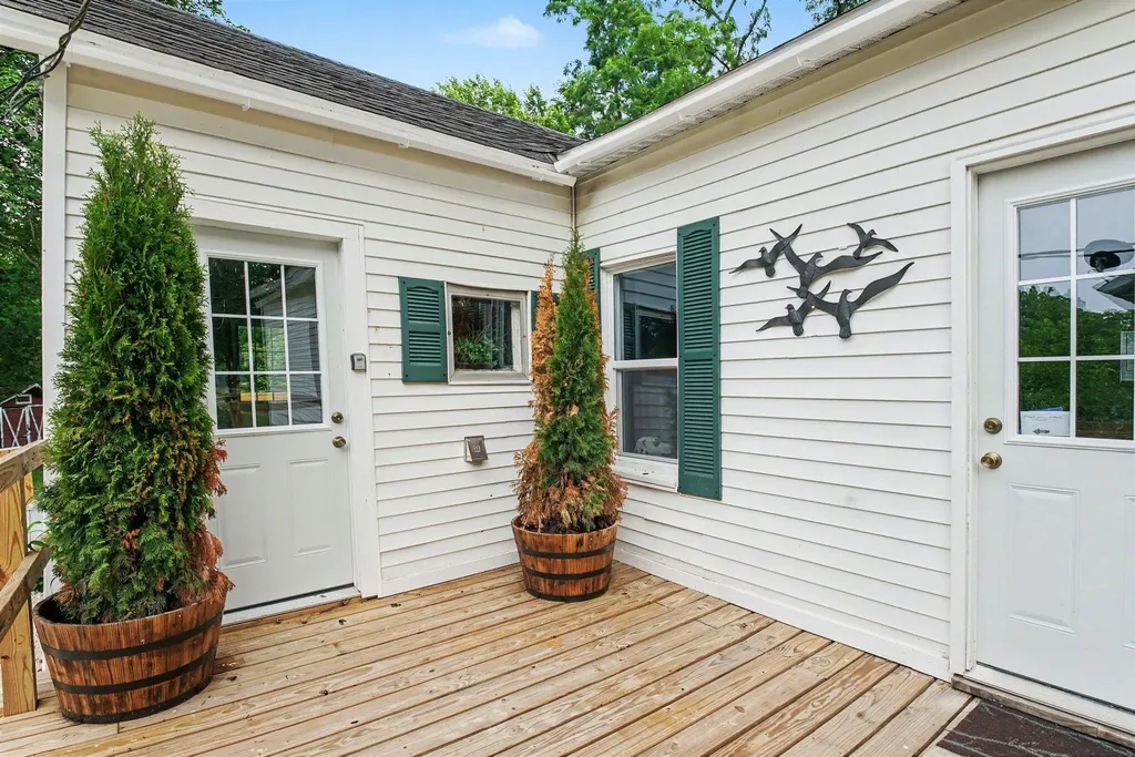 212 S Lowe Street Dowagiac City MI 49047