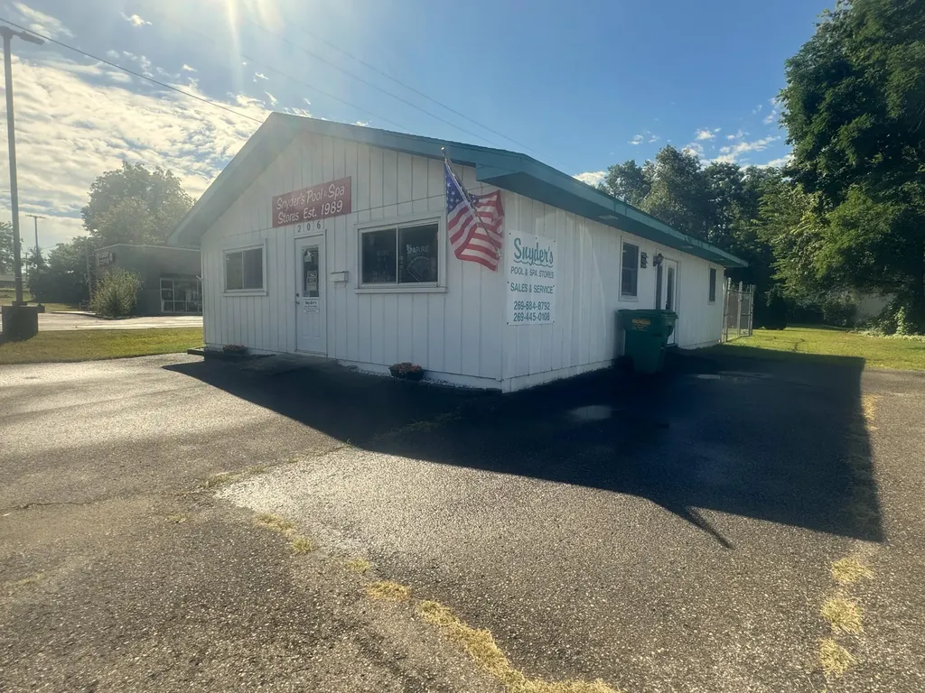 206 E State Street Cassopolis Village MI 49031