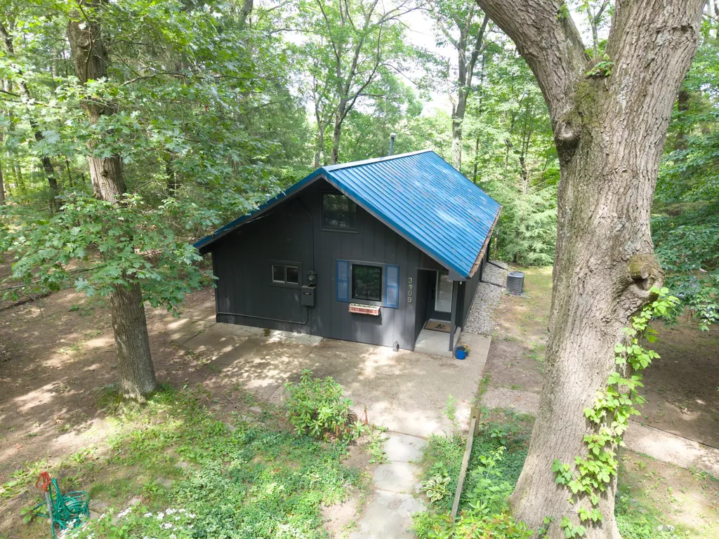 3109 River Bend Trail Manlius Township MI 49408