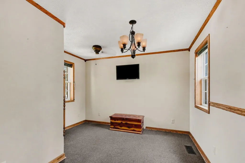 206 Michigan Street E Three Oaks Village MI 49128