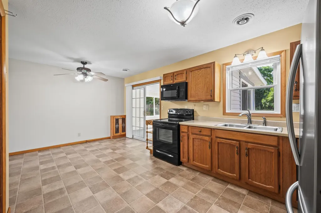 2296 Janellen Drive Howard Township MI 49120