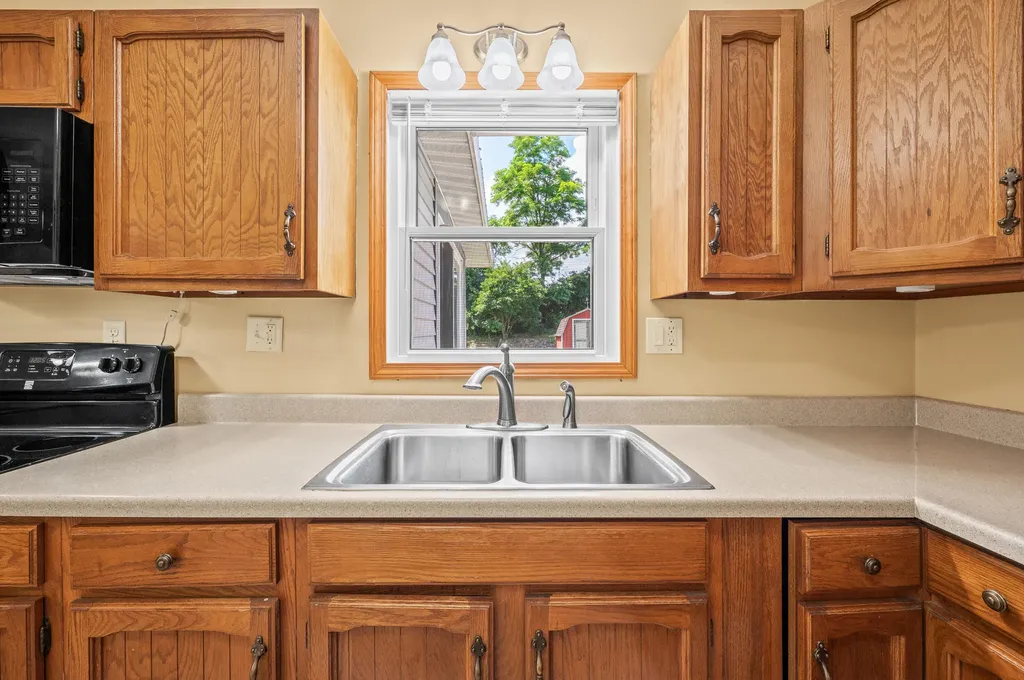 2296 Janellen Drive Howard Township MI 49120