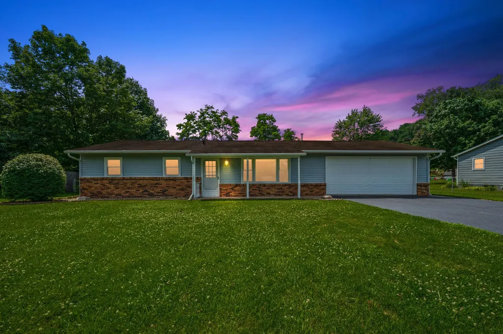 2296 Janellen Drive Howard Township MI 49120
