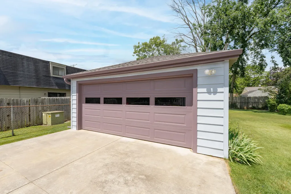 318 Whitcomb Street Kalamazoo City MI 49001