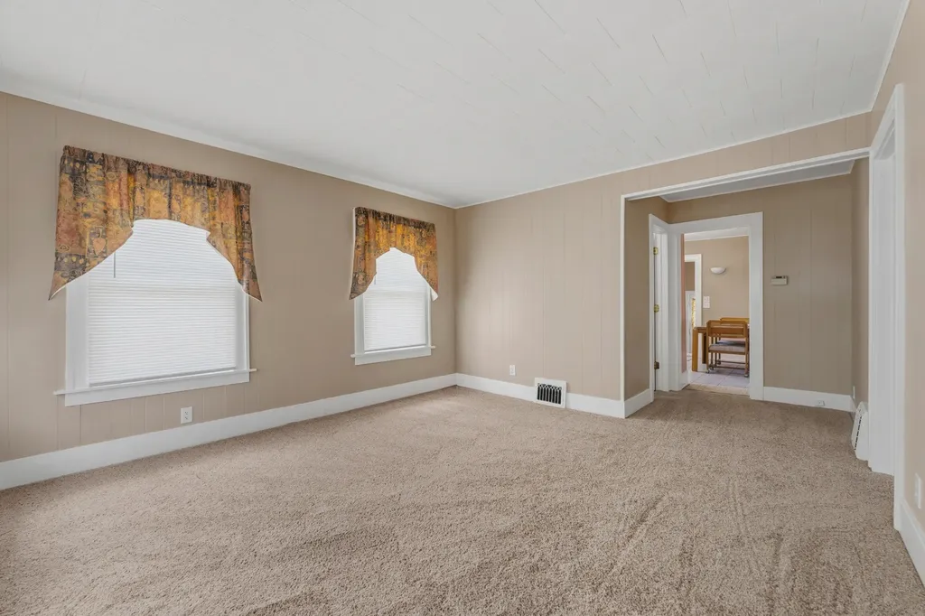 318 Whitcomb Street Kalamazoo City MI 49001
