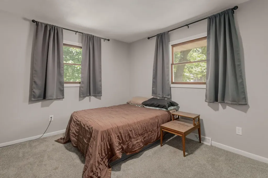 2135 S 13th Street Niles Township MI 49120