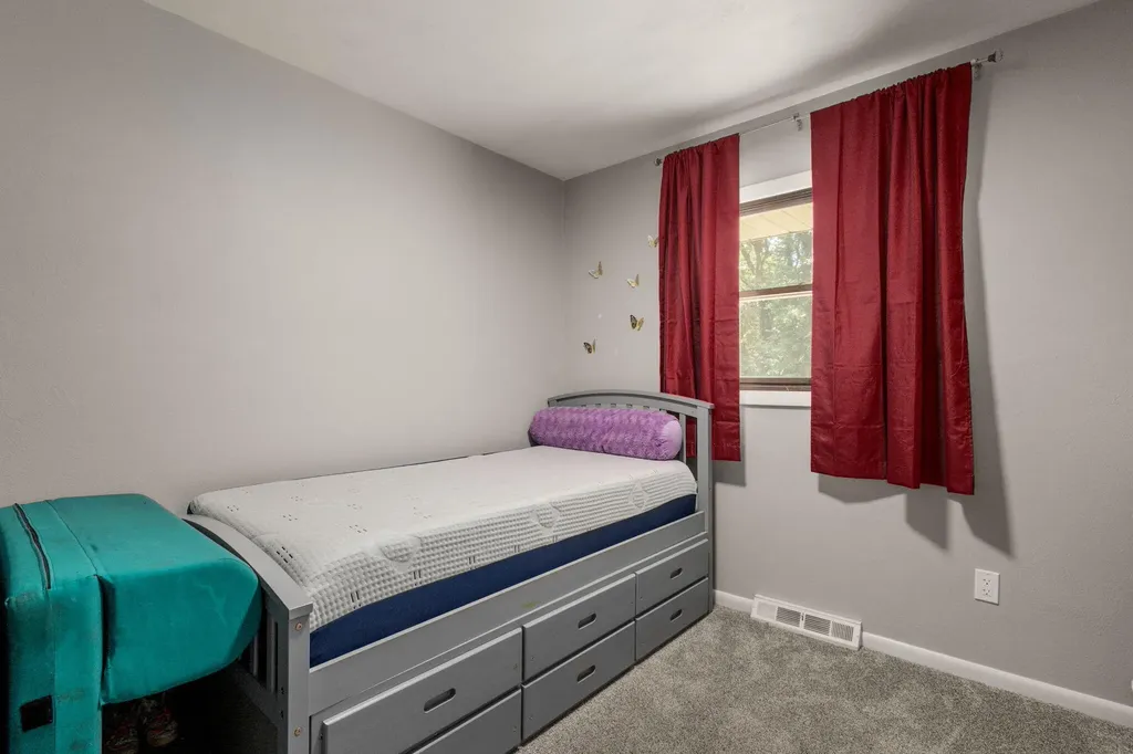 2135 S 13th Street Niles Township MI 49120