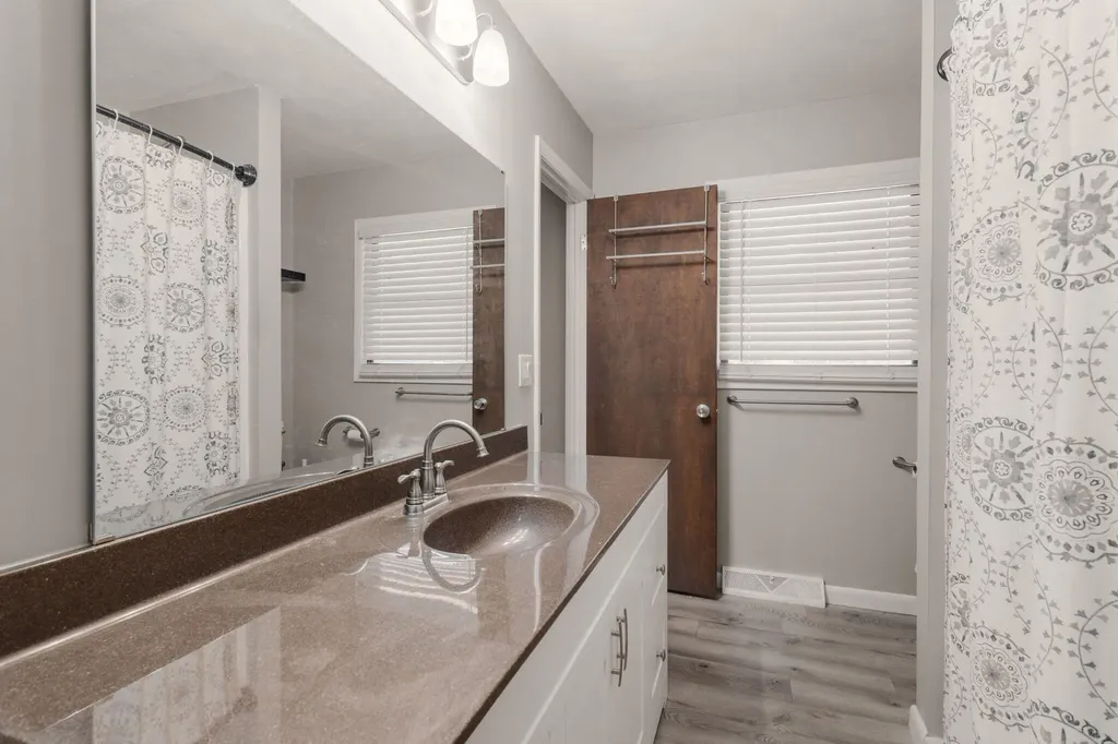 2135 S 13th Street Niles Township MI 49120
