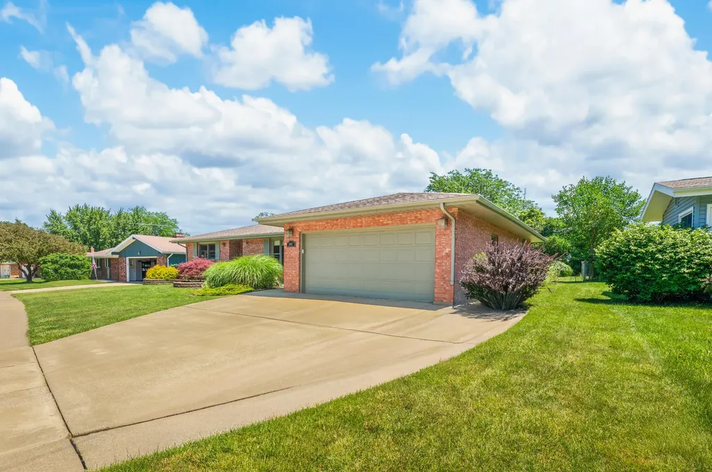 2807 Sunnydale Drive St. Joseph City MI 49085