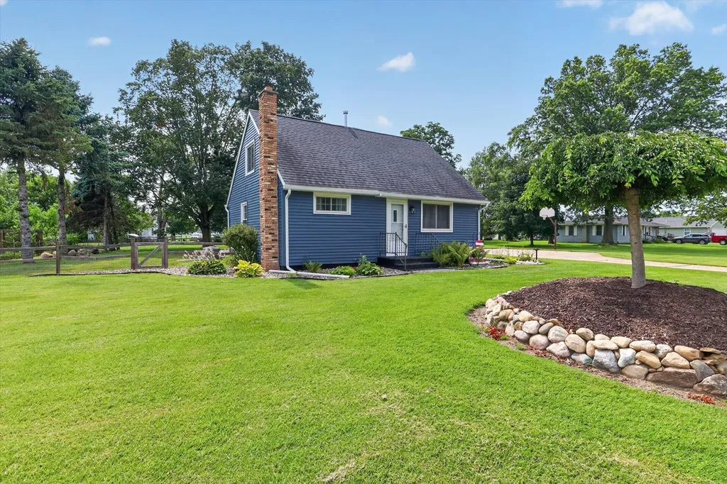 68958 Claire Street Edwardsburg Village MI 49112