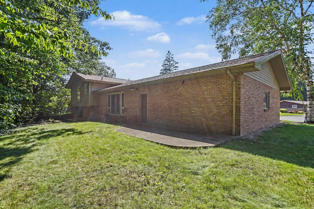 3051 Bluffwood Place St. Joseph Charter Township MI 49085